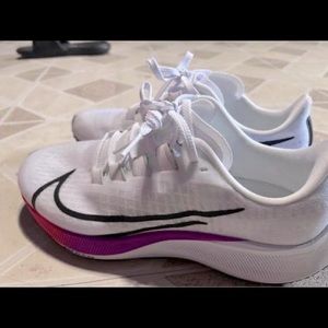Nike women shoes
